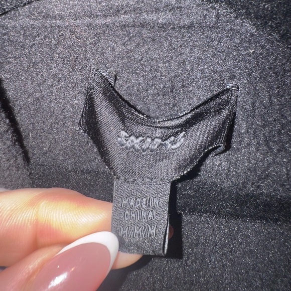 SKIMS Fleece Lounge Wrap Robe Jacket - Picture 6 of 9